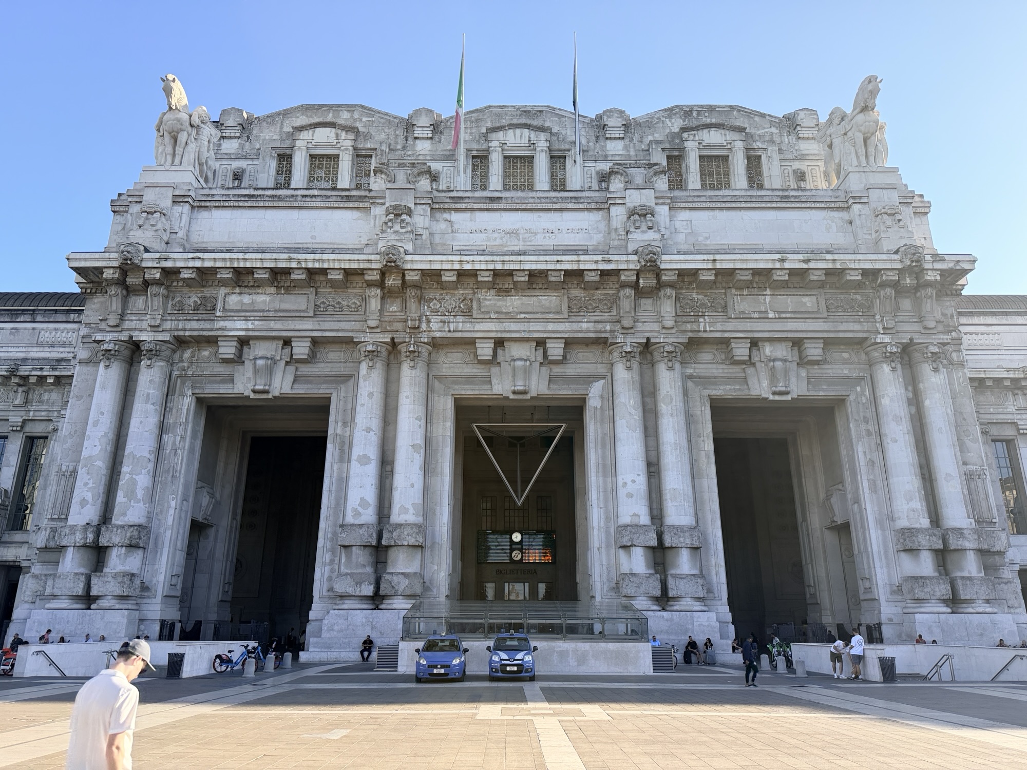 Milan – Food, Stay, and Sights